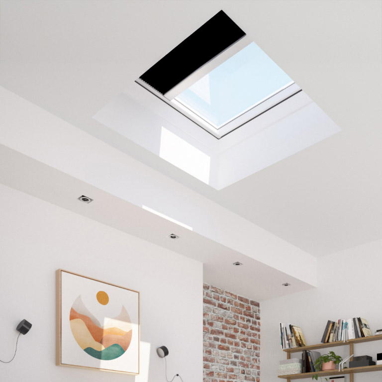 Claraboya fija con protección solar negra