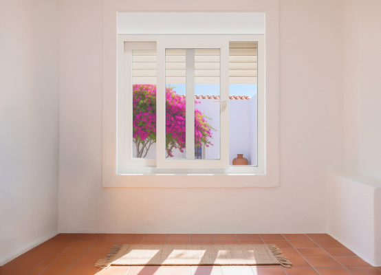 Ventana corredera de pvc con persiana Ventana corredera de pvc con persiana