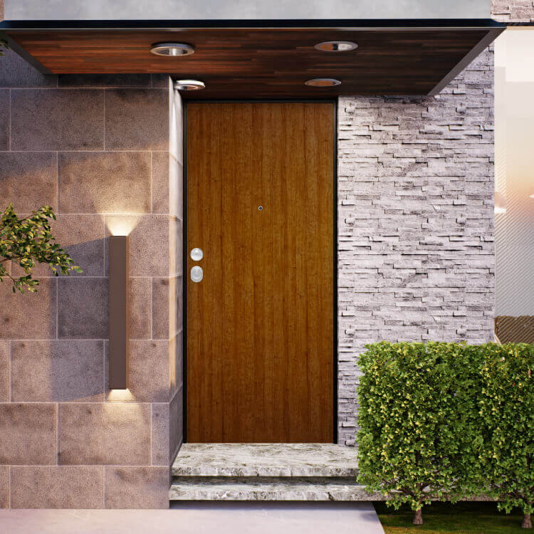 Puerta acorazada modelo Altea instalada