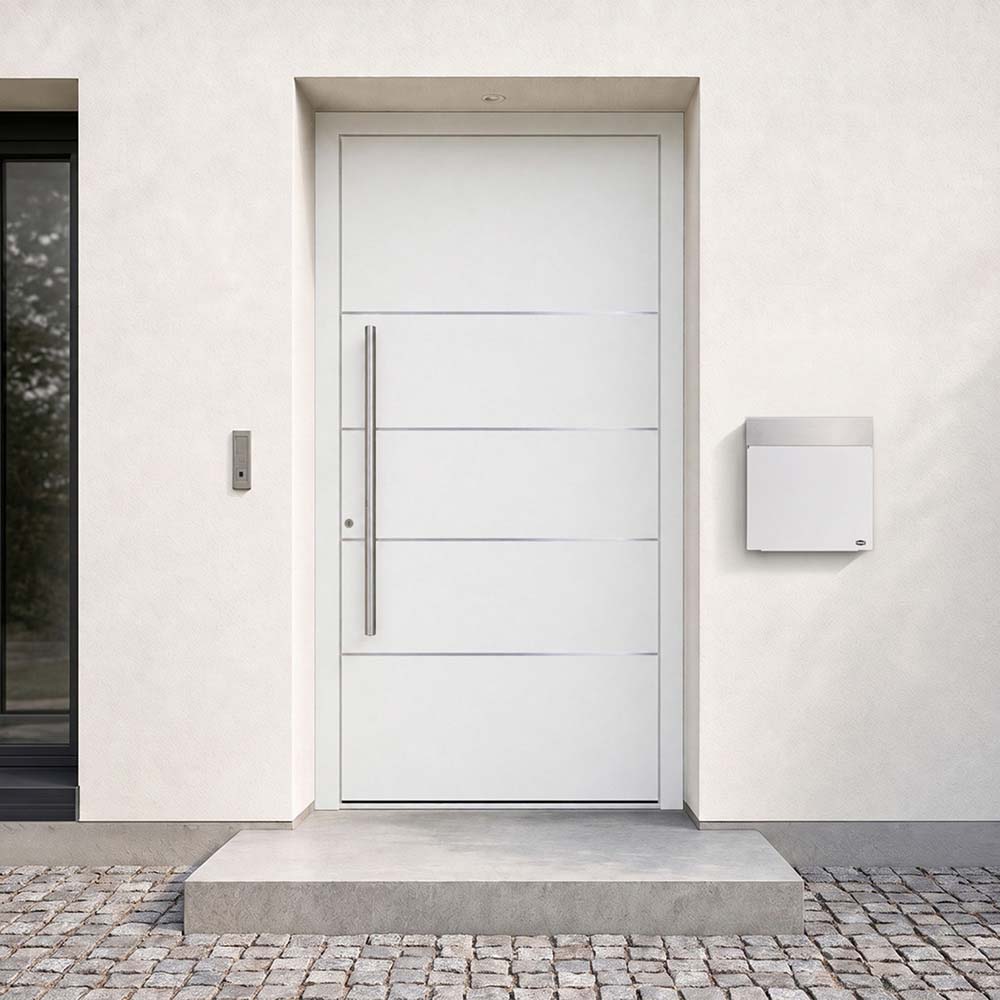 Puerta de entrada Schüco blanca