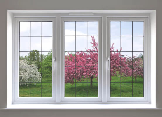 Ventana de tres hojas